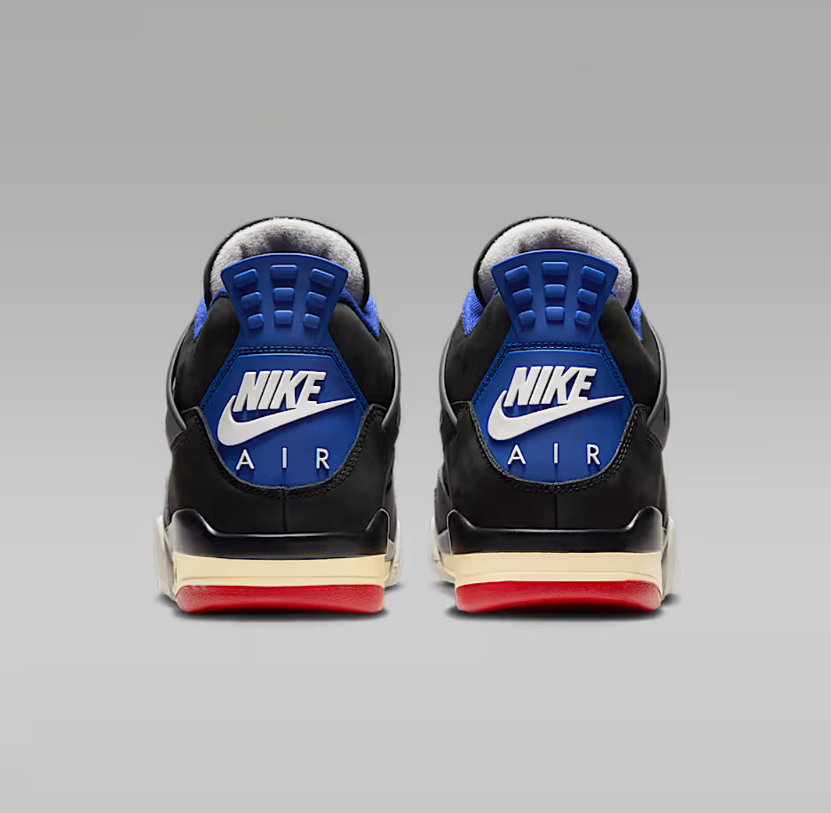 Nike SB x Air Jordan 4 Retro